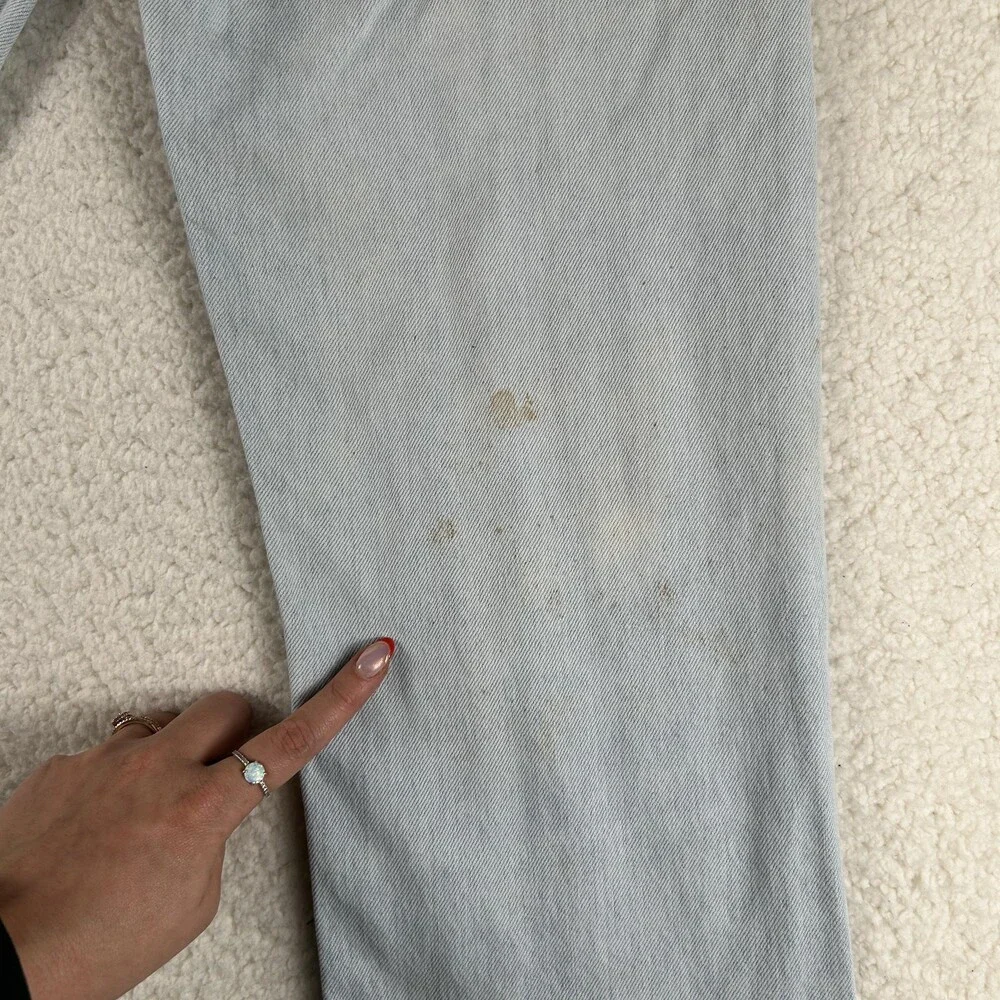 VTG Levis 501 Jeans Mens 30x31 Light Wash Straight Button Fly USA 90s Grunge